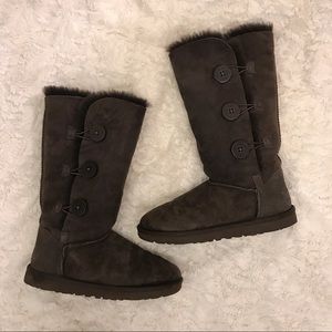 UGG Bailey Boots sz 8